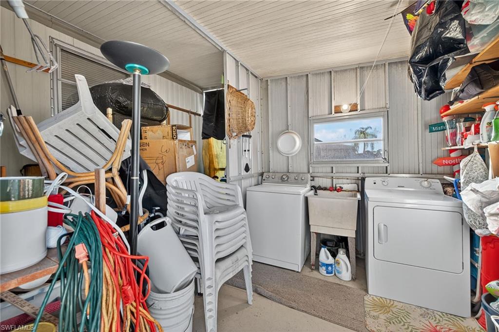 IMPERIAL HARBOR - Residential