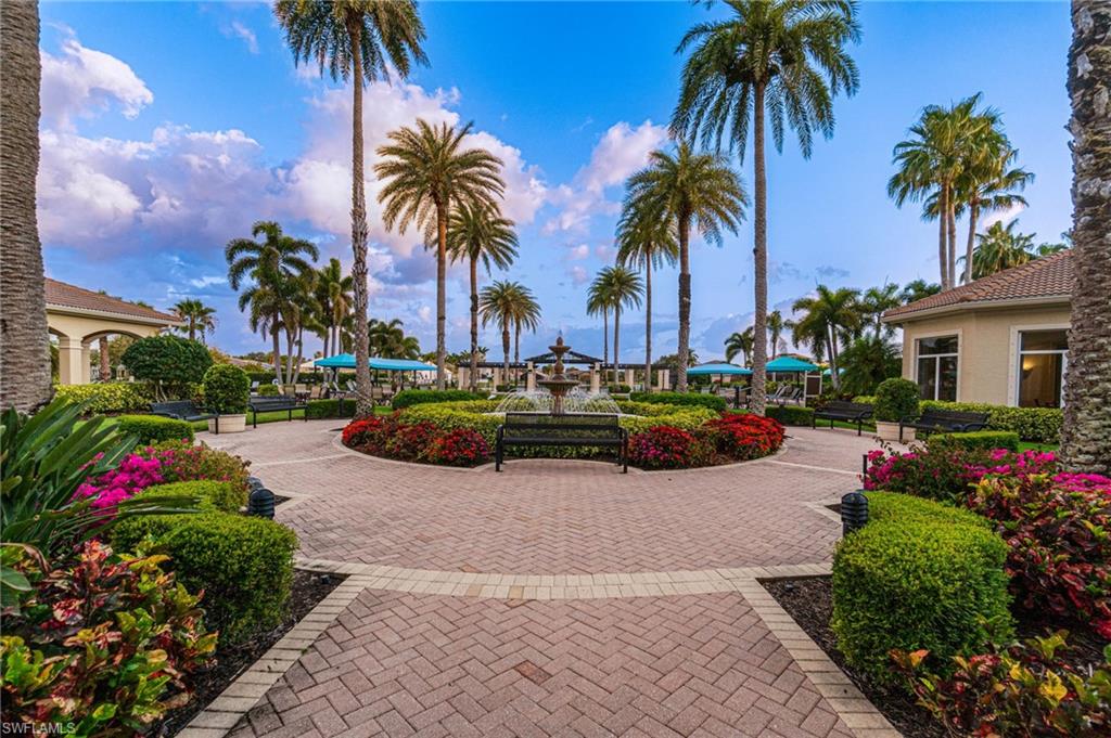 SATURNIA LAKES - Residential