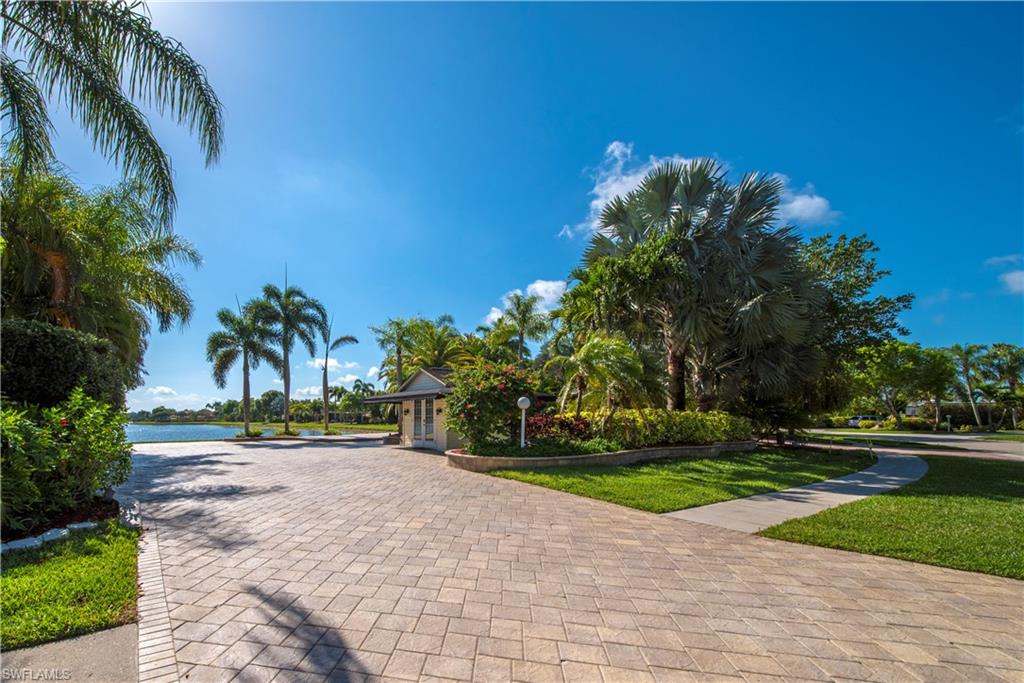 PELICAN LAKE RV RESORT - Land