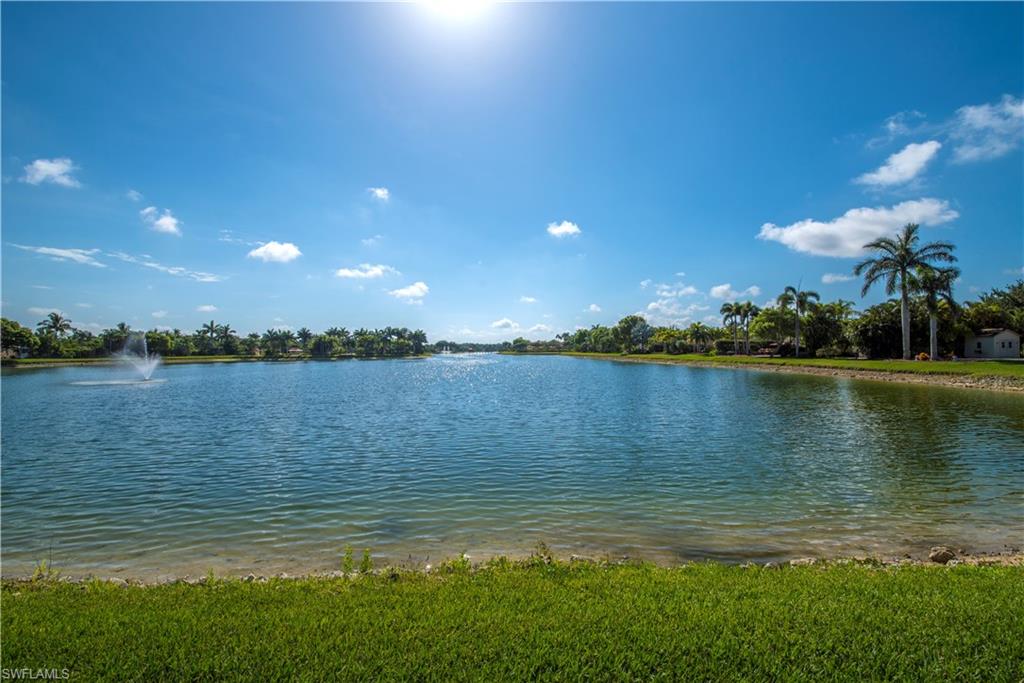 PELICAN LAKE RV RESORT - Land