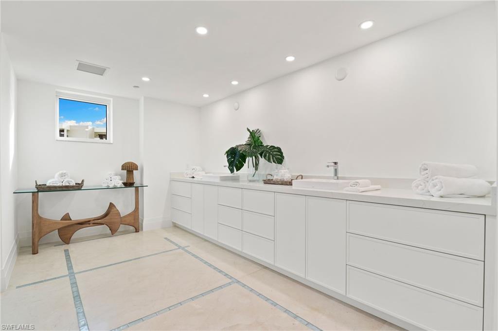 MORAYA BAY - Residential