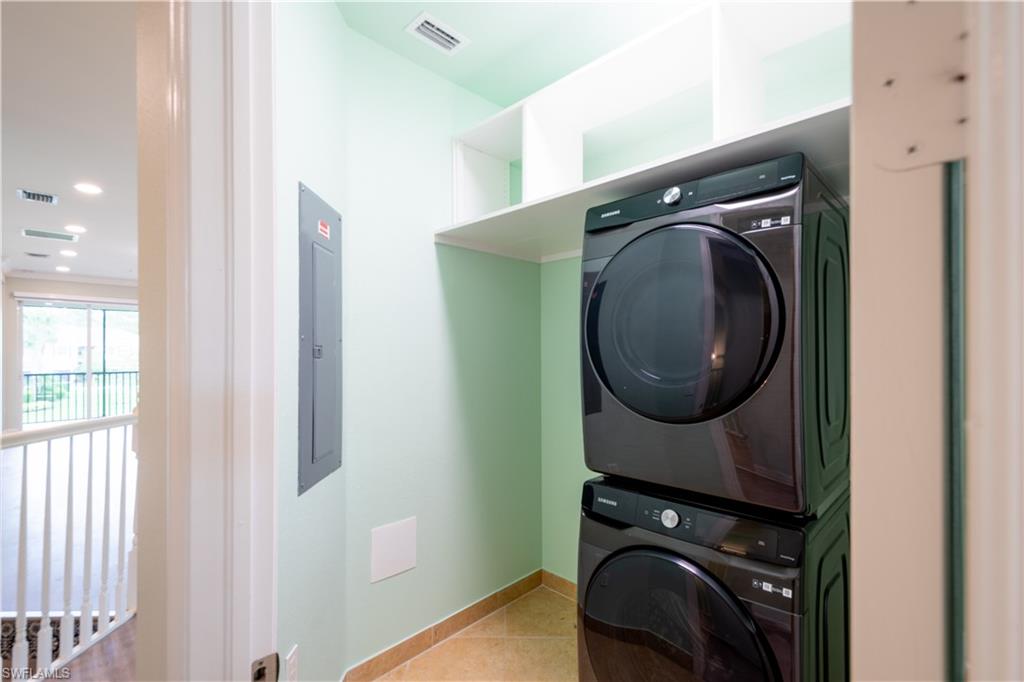 MARBELLA LAKES - Residential