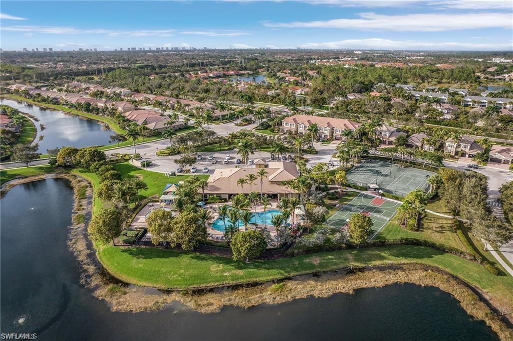 MARBELLA LAKES - Residential