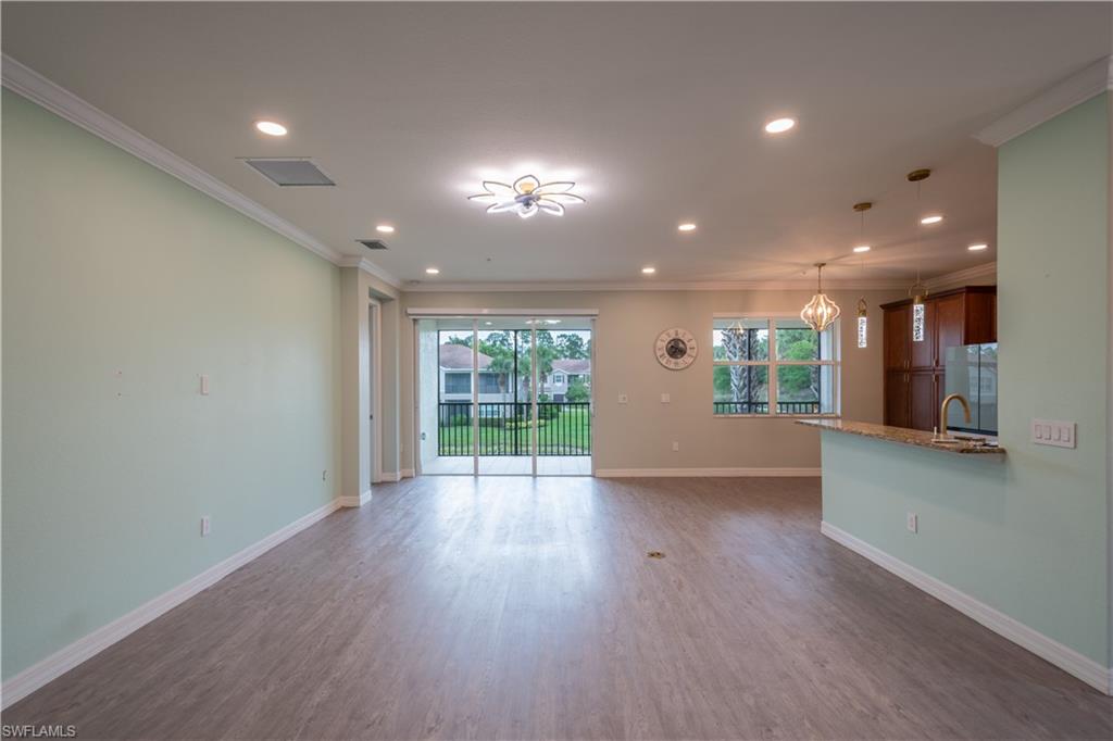 MARBELLA LAKES - Residential