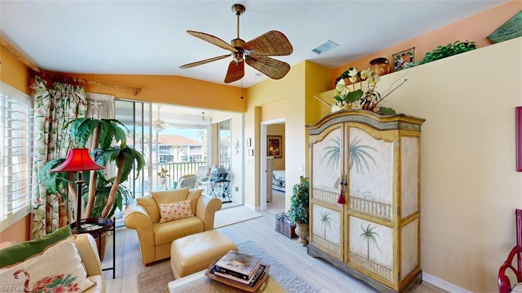 LIGHTHOUSE BAY - Residential