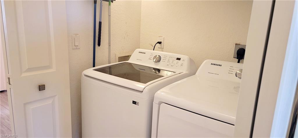 LIGHTHOUSE BAY - Residential