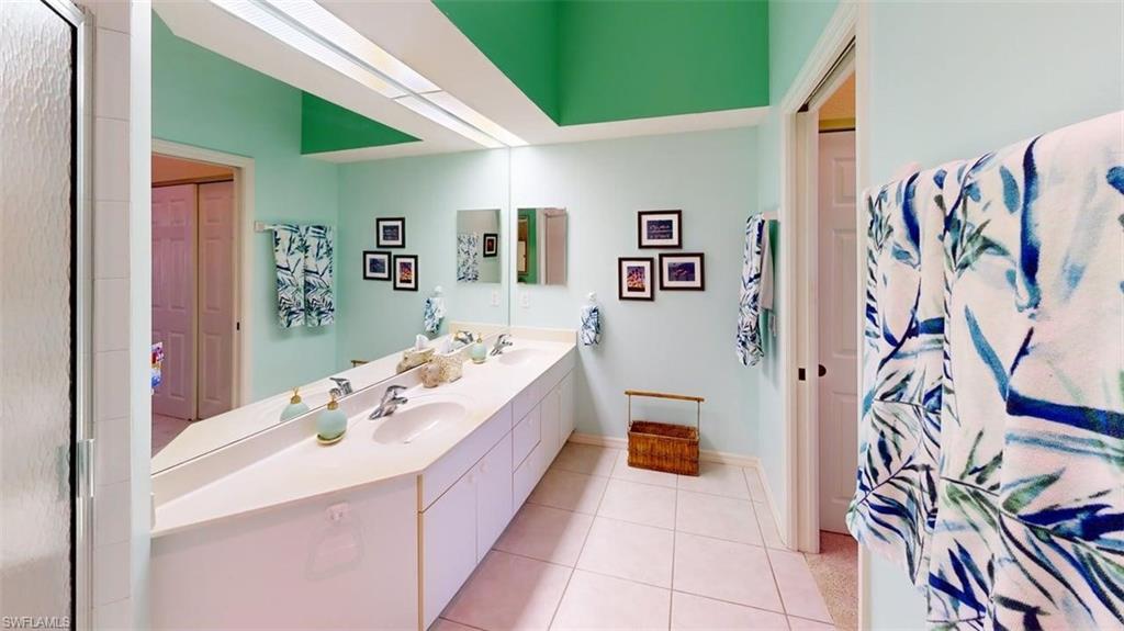 LIGHTHOUSE BAY - Residential