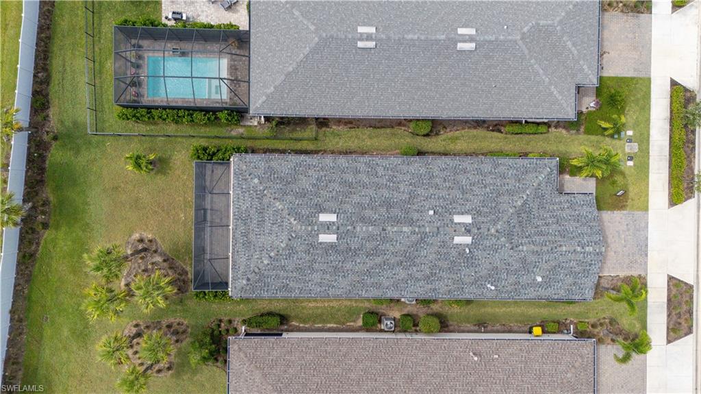 EDGEWATER - Residential Lease