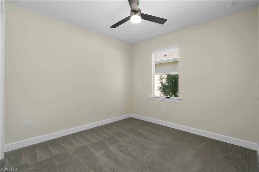 EDGEWATER - Residential Lease