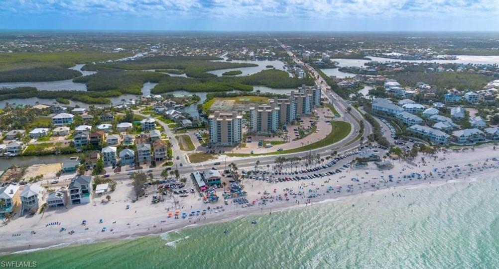 BEACH AND TENNIS CLUB - Residential