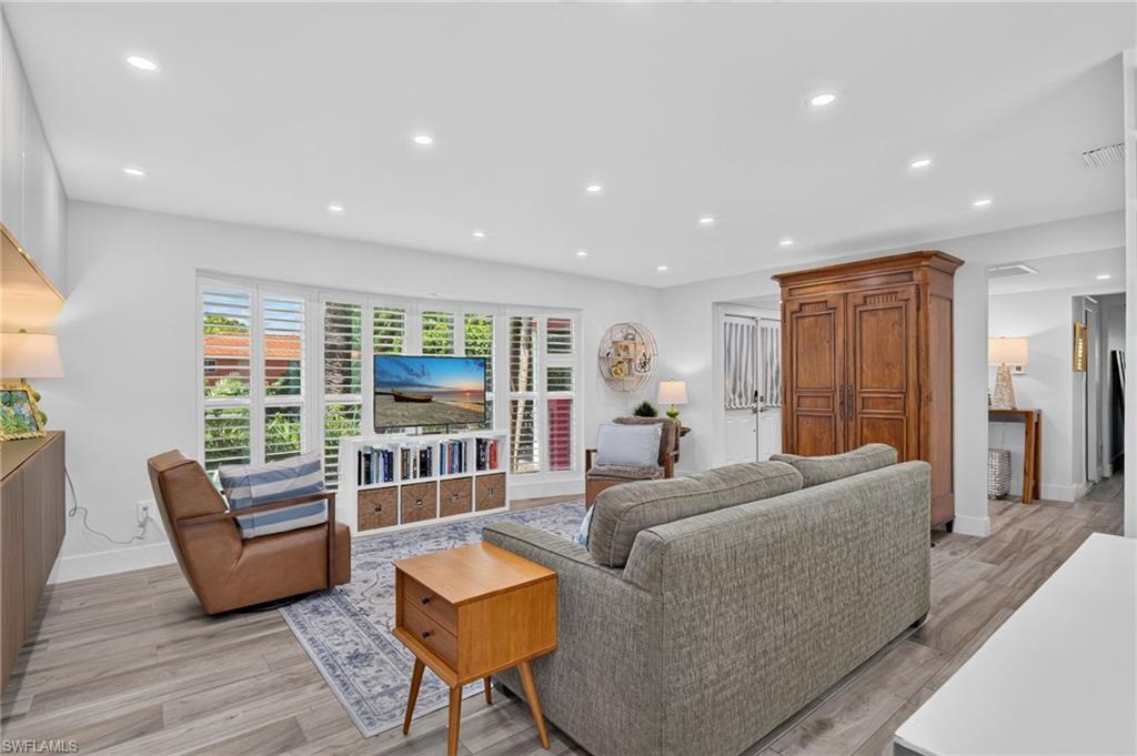 1771 Coral WAY