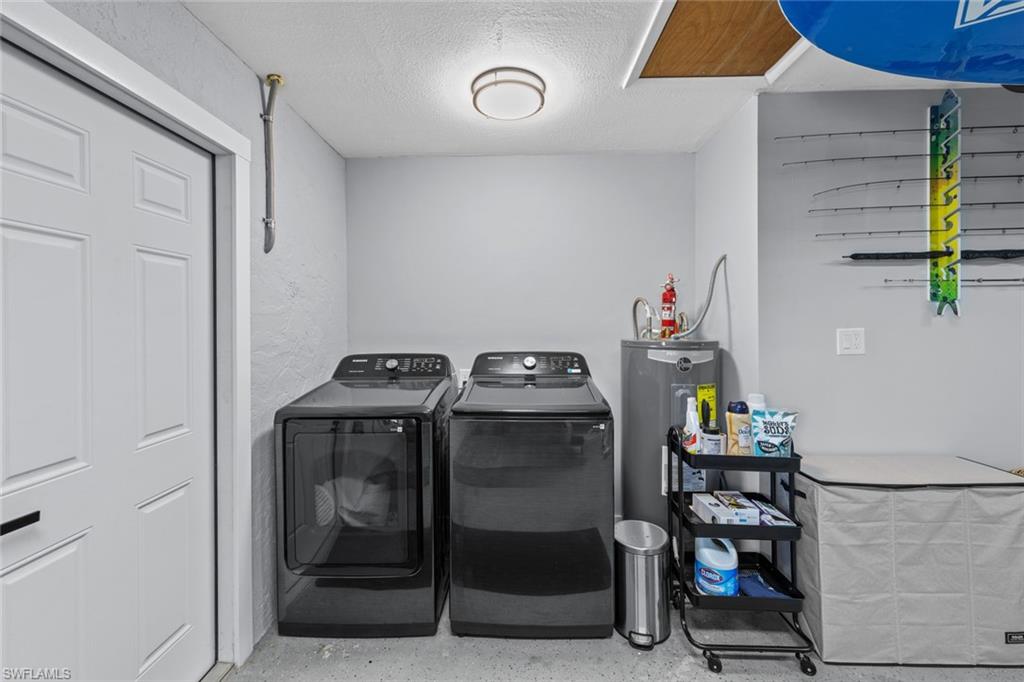 ISLAND PARK WOODLANDS - Residential