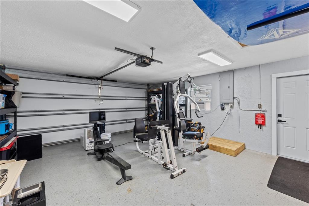 ISLAND PARK WOODLANDS - Residential