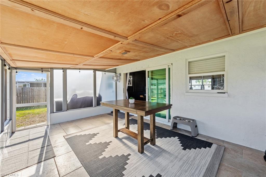 ISLAND PARK WOODLANDS - Residential