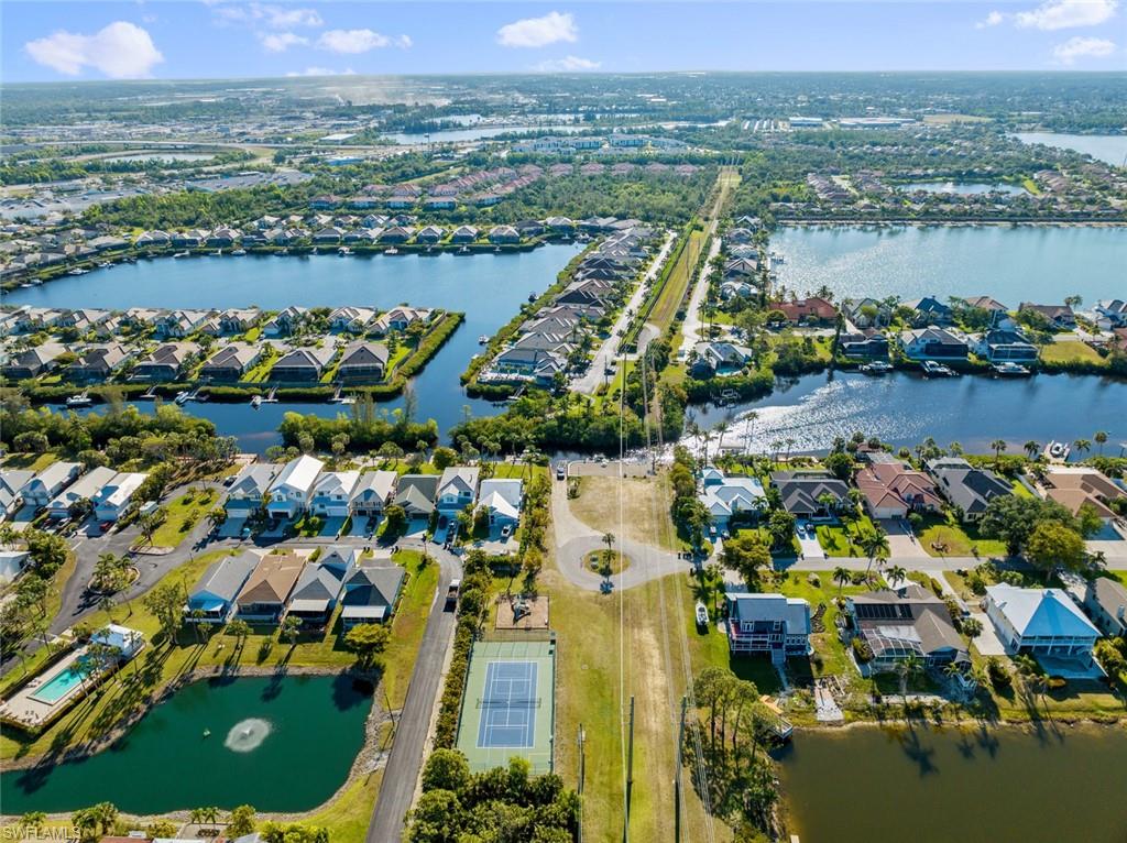 ISLAND PARK WOODLANDS - Residential