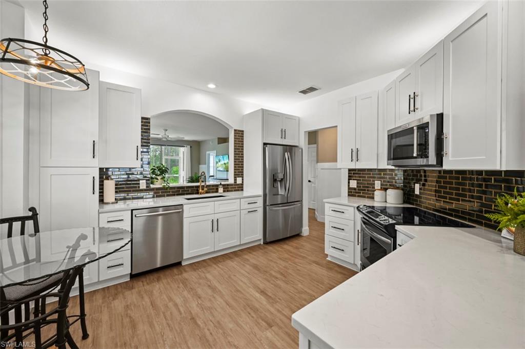 20091 Seagrove ST 801