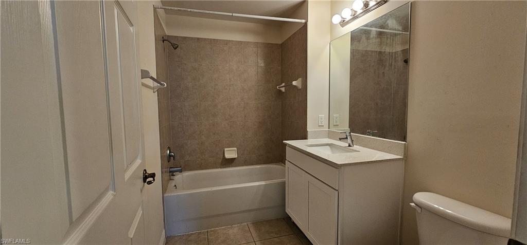 ISLES OF PORTO VISTA - Residential