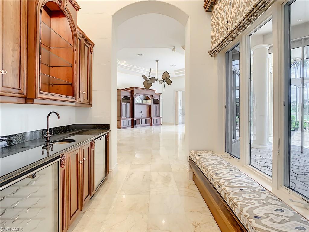 BANYAN ISLAND - Residential