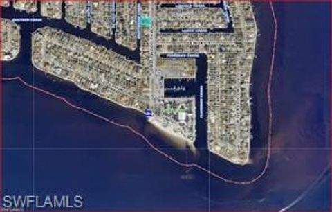 5702 Driftwood PKWY CAPE CORAL FL 33904