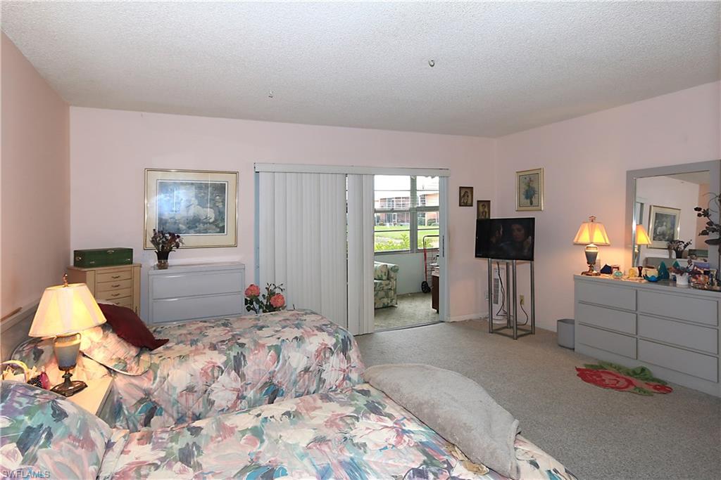 GLADES COUNTRY CLUB - Residential