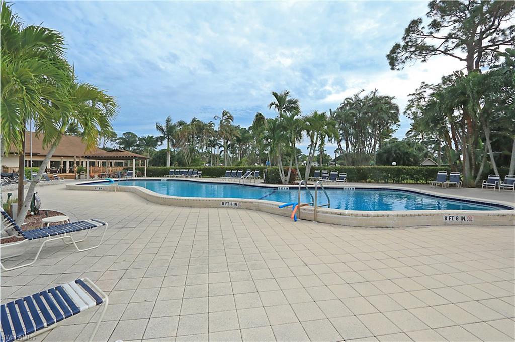 GLADES COUNTRY CLUB - Residential