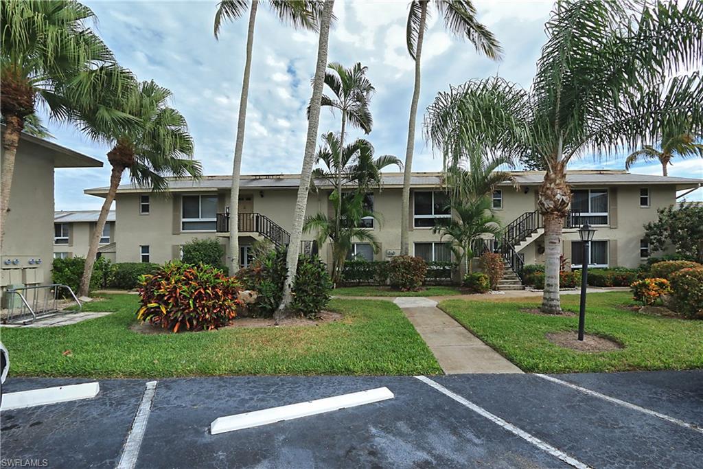 GLADES COUNTRY CLUB - Residential