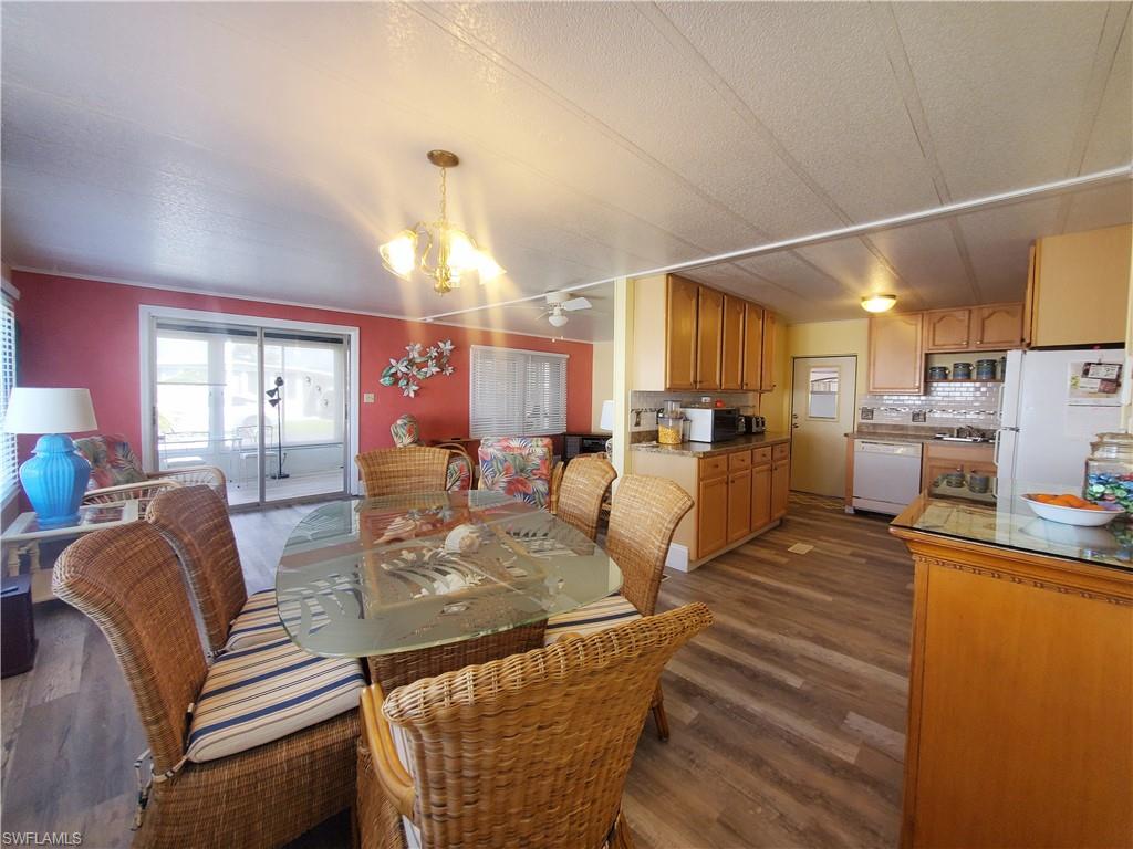 ENCHANTING ACRES MOBILE HOME - Residential