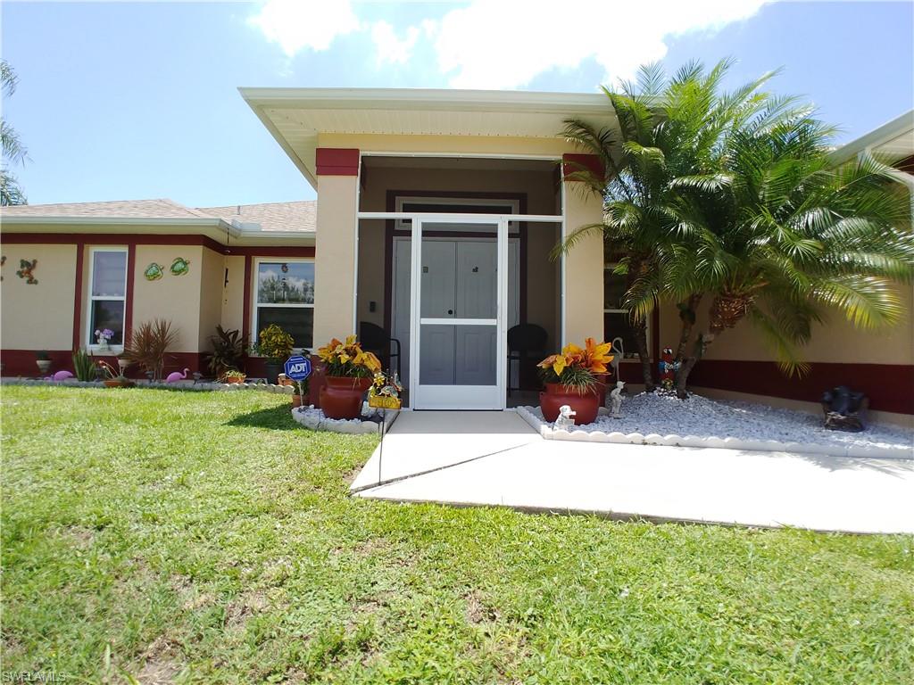 CAPE CORAL - Residential