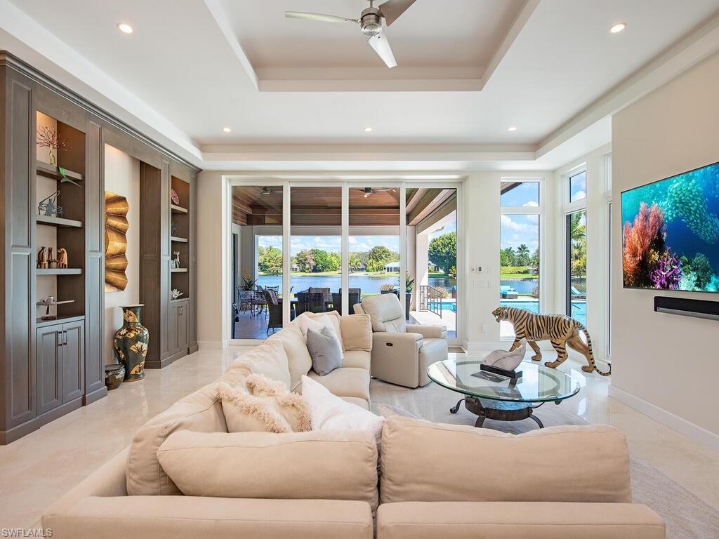 PINE RIDGE - Residential