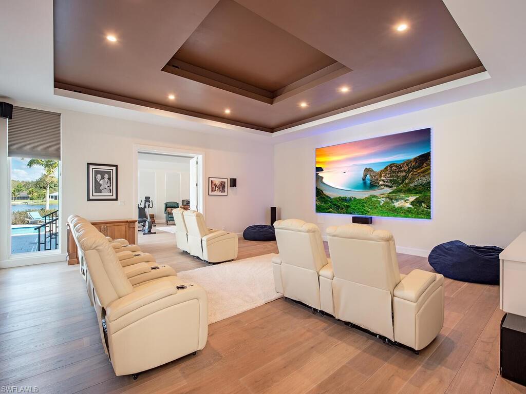 PINE RIDGE - Residential