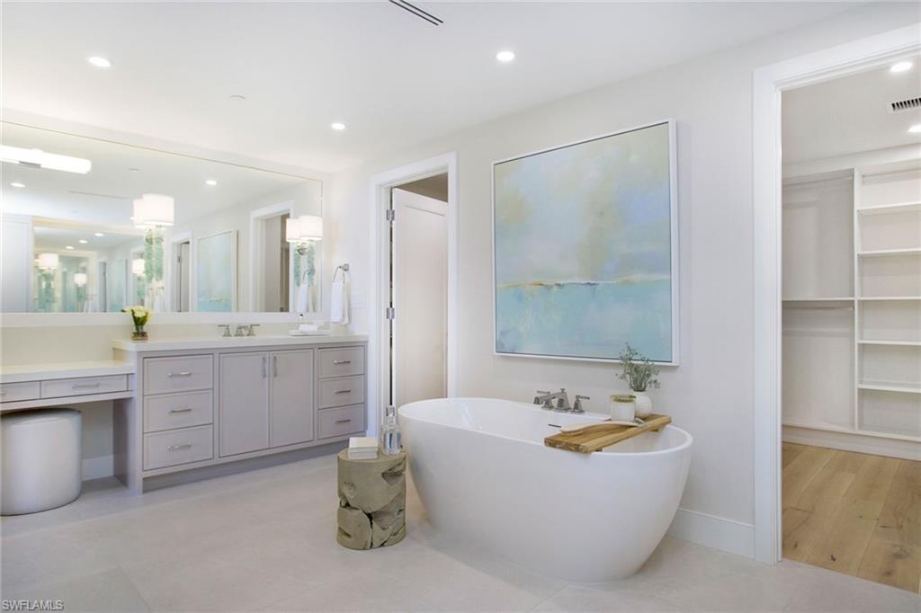 KALEA BAY TOWER 400 - Residential