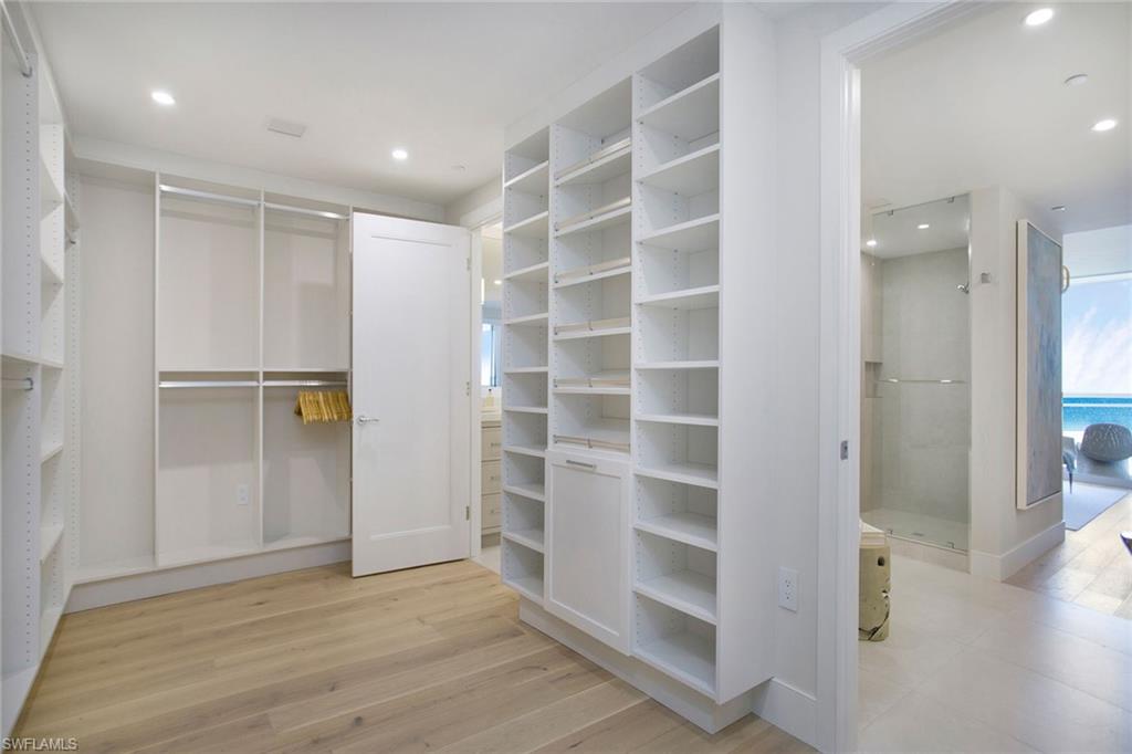 KALEA BAY TOWER 400 - Residential