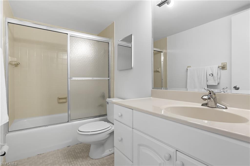 VANDERBILT TOWERS - Residential