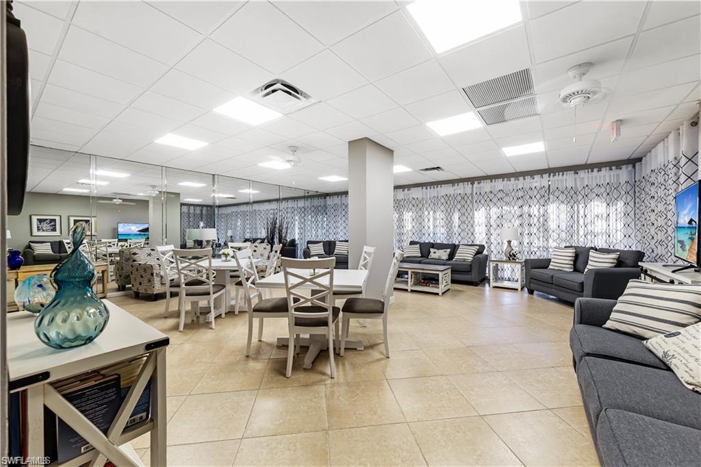 VANDERBILT TOWERS - Residential