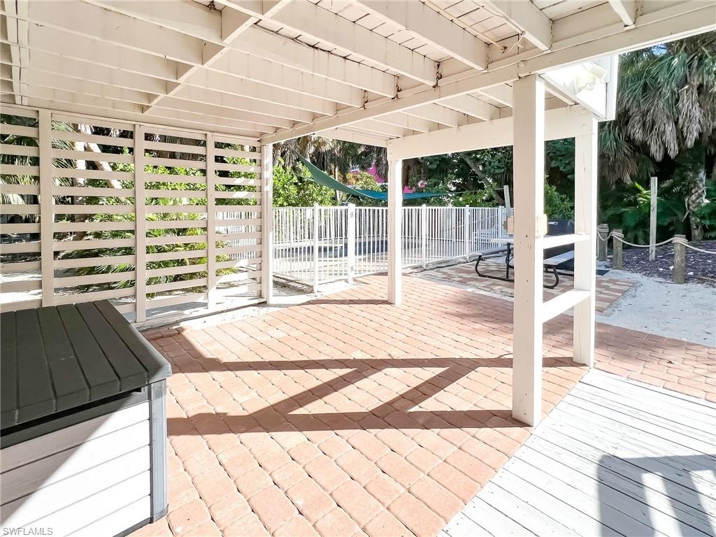 CASTAWAY KEY UNRECORDED SUBDIVISION - Residential