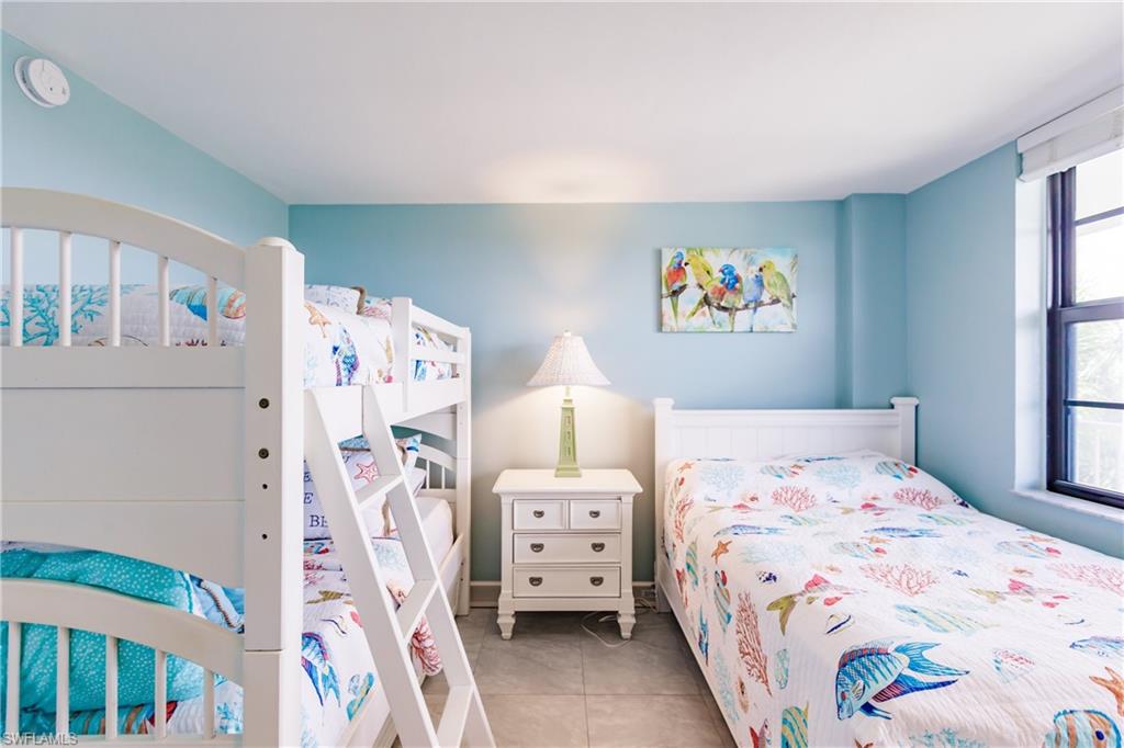 SOUTH SEAS - Residential