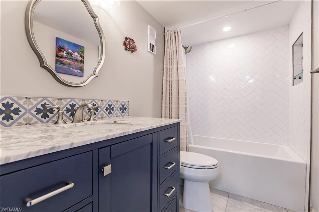 SOUTH SEAS - Residential