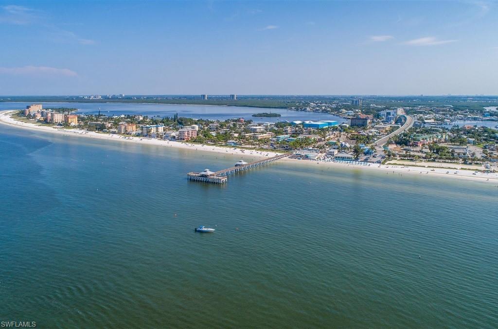 SMUGGLERS COVE CONDO - Residential