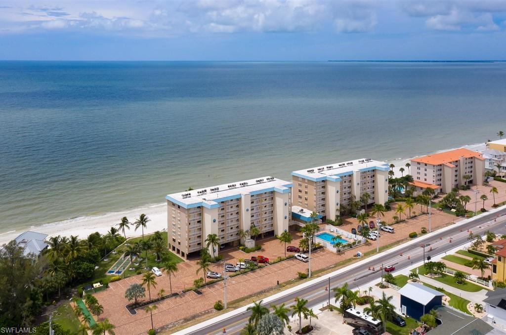 SMUGGLERS COVE CONDO - Residential