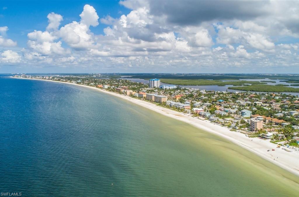 SMUGGLERS COVE CONDO - Residential