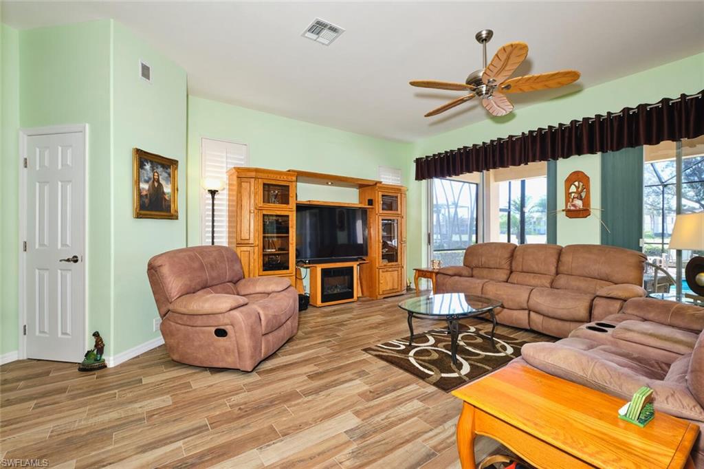 LEXINGTON COUNTRY CLUB - Residential