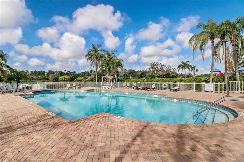 WATERWAYS OF NAPLES - Residential