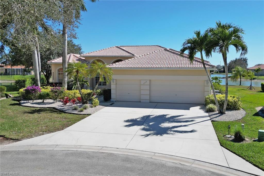 WATERWAYS OF NAPLES - Residential