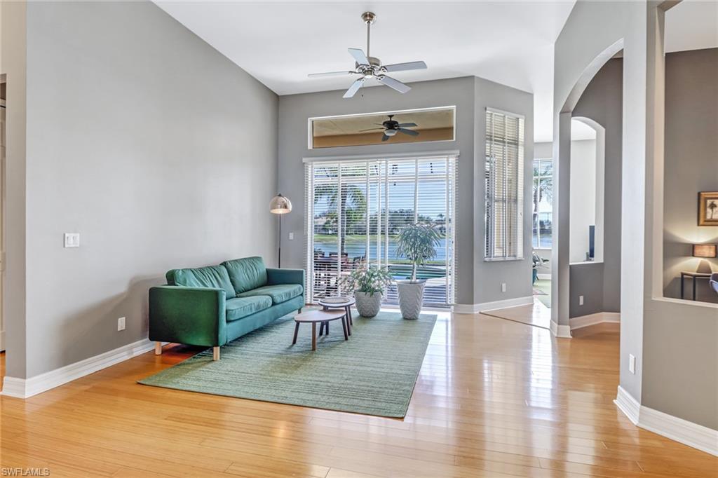 WATERWAYS OF NAPLES - Residential