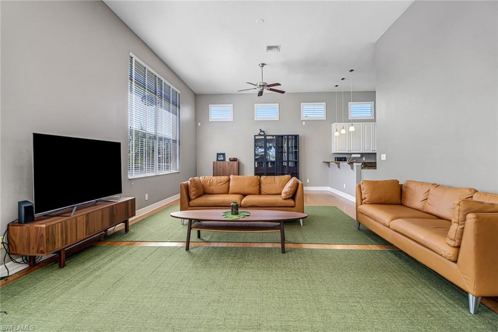 WATERWAYS OF NAPLES - Residential