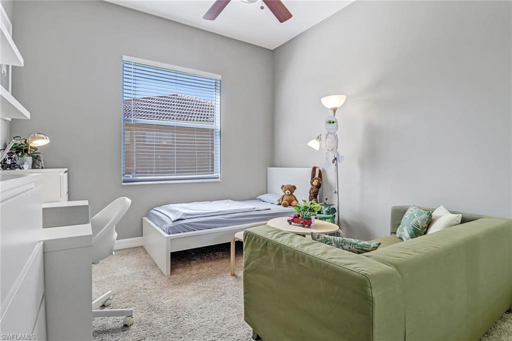 WATERWAYS OF NAPLES - Residential