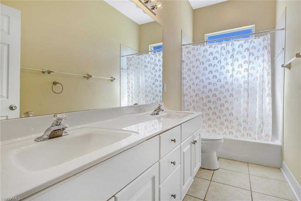 WATERWAYS OF NAPLES - Residential