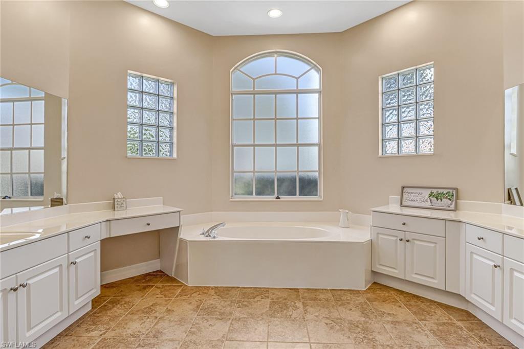 WATERWAYS OF NAPLES - Residential