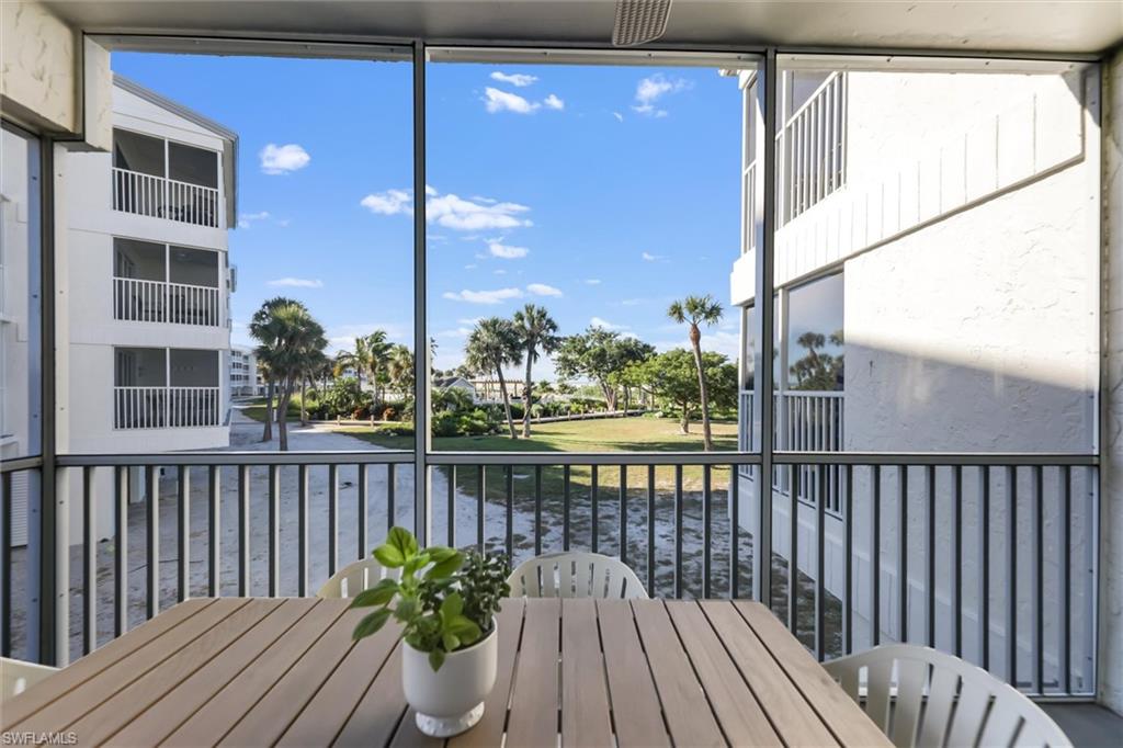 GULF BEACH VILLAS - Residential