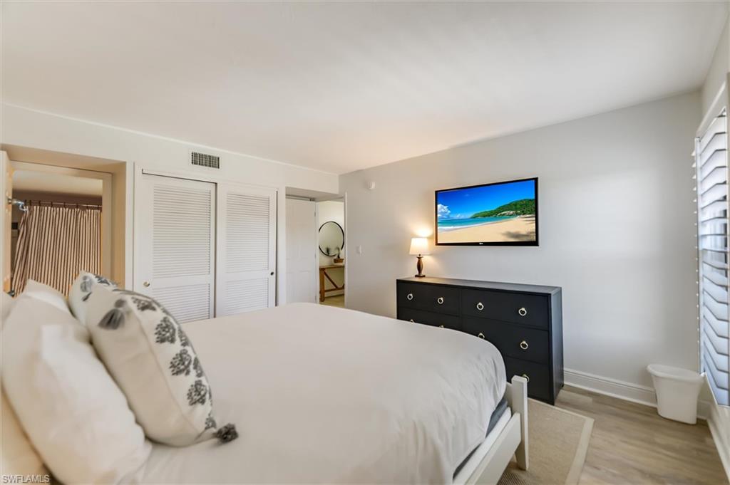 GULF BEACH VILLAS - Residential